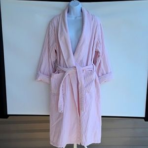 Laura Ashley Pink Bathrobe NWOT